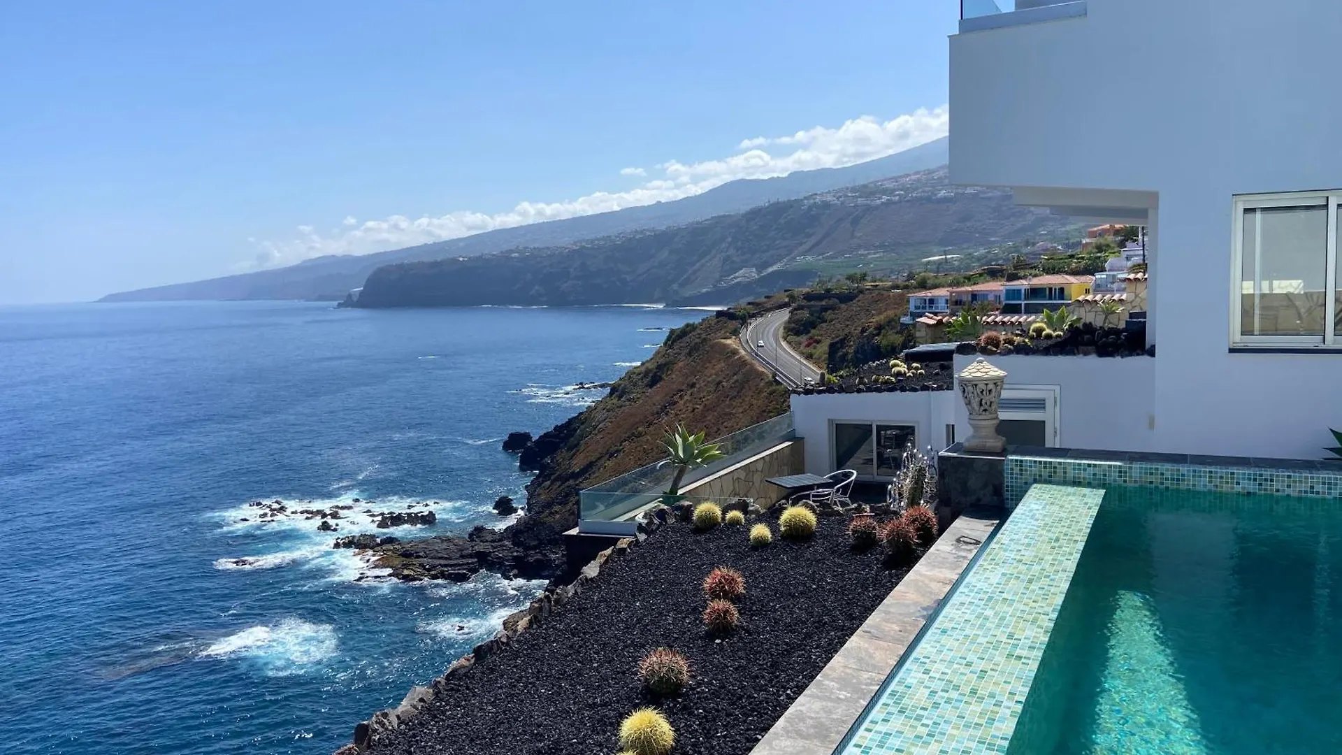 Villa Oasis La Paz - Romen Studio - Adults Only Puerto de la Cruz  Španělsko