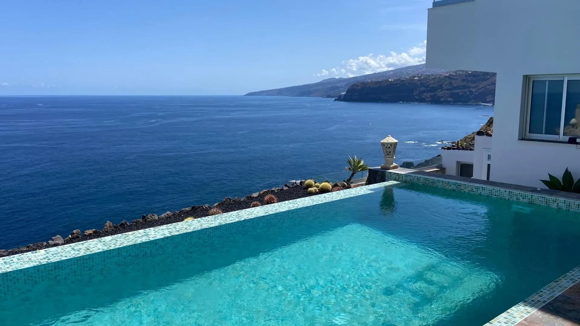 Apartment Villa Oasis La Paz - Romen Studio - Adults Only Puerto de la Cruz  Spain